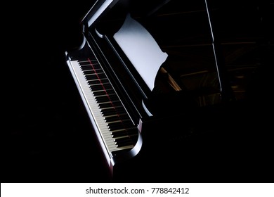 Round Black Grand Piano