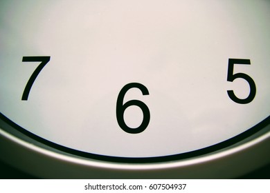 Round clock