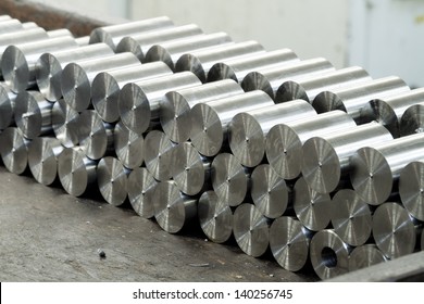 Round Metal Bars