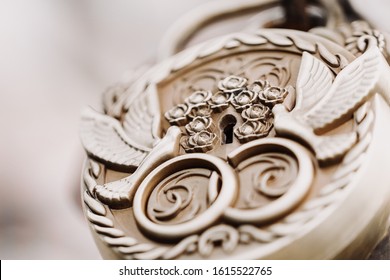 coince dove weddings rings