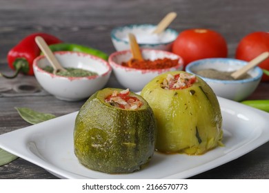 Round Zucchini Stuffed With Vegetables And Rice