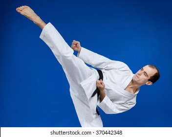 Roundhouse Kick Making The Athlete