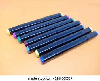 48,330 Row coloured pens Images, Stock Photos & Vectors | Shutterstock