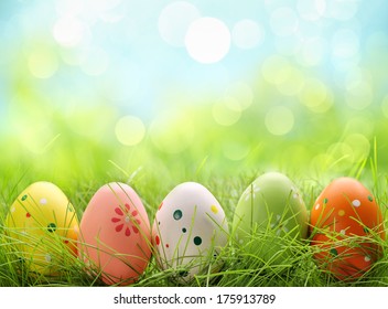 182,272 Easter eggs grass Images, Stock Photos & Vectors | Shutterstock