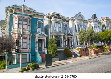 Row of victorian houses in San Francisco