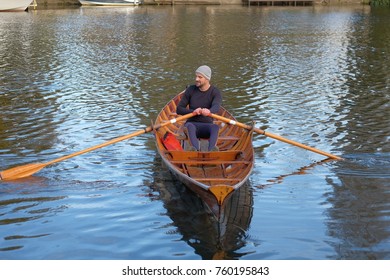 Rower, River Thames, Skiff Boat, Man, Beanie Hat, Beard 