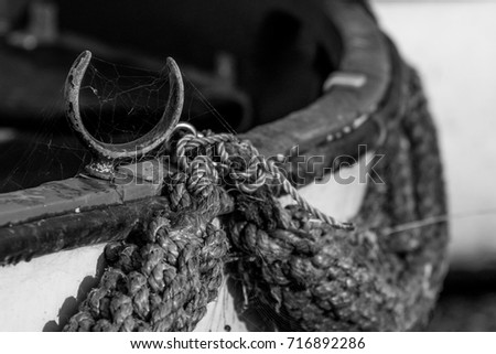 Rowlock and rope