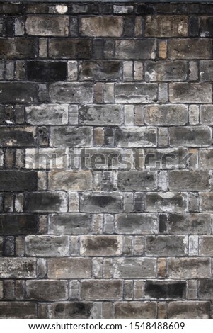 The rowlock wall of grey bricks in Zhenjiang,2014