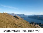 Roys Peak Track in the morning during Sunrise