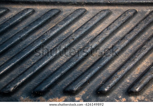 Rubber liner for\
pickup car , Abstract\
Pattern