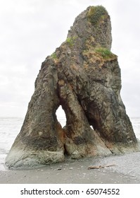 ruby beach coast rock formation and natural arch