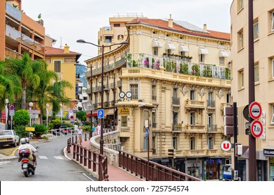Rue des Iris on the border of Monaco and France - 8 July 2013
