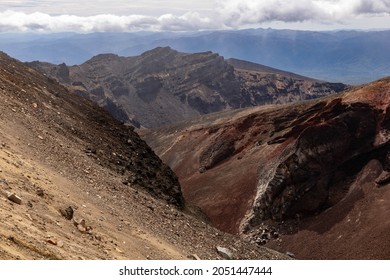 Rugged Path Through The Tongariro Alpine Crossing (Middle Earth)