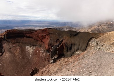 Rugged Path Through The Tongariro Alpine Crossing (Middle Earth)