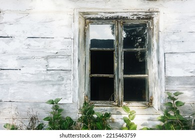 Ruined Building Window. Grunge Destroyed Facade. Abandoned Home Background. Peeling Paint And Cracked Wall. Bad Condition Broken Window. Rustic Architecture Backdrop.