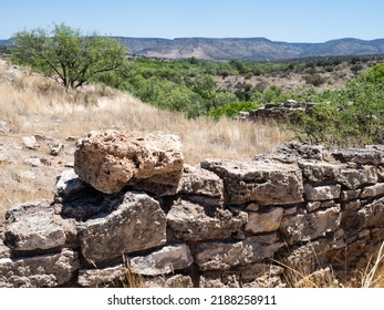 Ruined wall of a prehistoric dwelling near Montezuma Well, part of Montezuma Castle National Monument - Arizona, USA