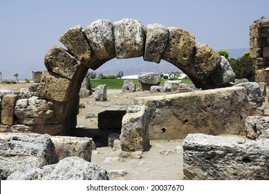 Ruins of ancient city Heirapolis near Pamukkale, Turkey.