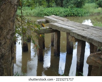 Ruins Of An Ancient Kingdom Of Anuradhapure, Sri Lanka 