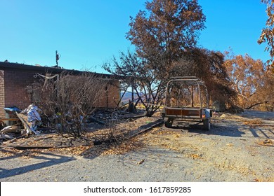 Ruins Of House Destroyed By A Bushfire. Trees And Bushland Burnt During Bushfire In The Adelaide Hills, South Australia In December 2019.