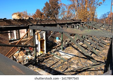 Ruins Of House Destroyed By A Bushfire. Trees And Bushland Burnt During Bushfire In The Adelaide Hills, South Australia In December 2019.