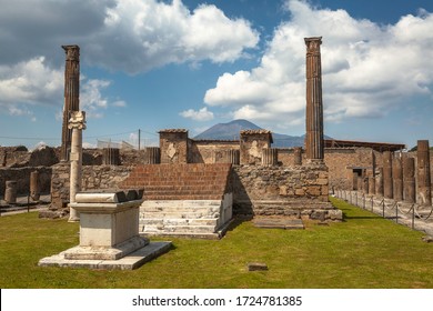 Ruins Of The Temple Of Jupiter, Capitolium, Or Temple Of The Capitoline Triad In Roman Pompeii, Italy