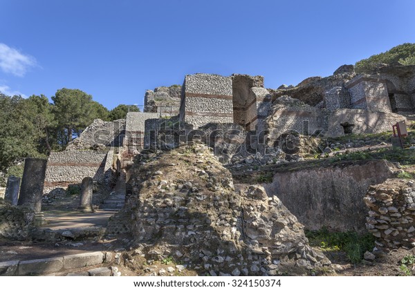 27+ Villa Of Jupiter Capri Background