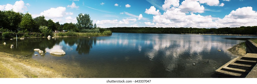 Ruislip Lido Beach Lake!