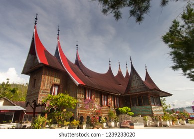 Rumah Tradisional Images Stock Photos Vectors Shutterstock