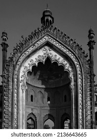 Rumi Darwaza (Gate) also called known as the (Turkish Gate), Constructed in 1784 under the rule of Lucknow Nawab Asaf-ud-Daula, it is a fine example of Awadhi architecture, Lucknow uttar pradesh india