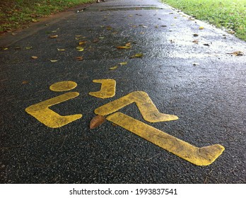 Running Icon At The Community Park In Singapore