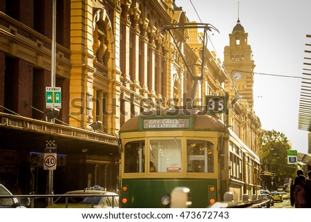 Running tram, Melbourne