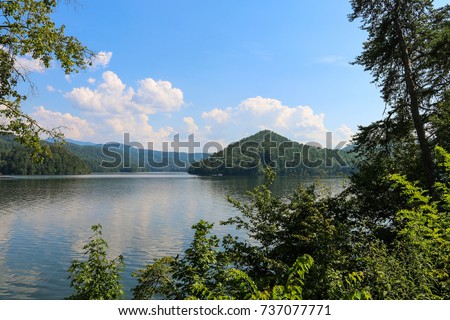 The rural beauty of Tennessee - Lake Ocoee