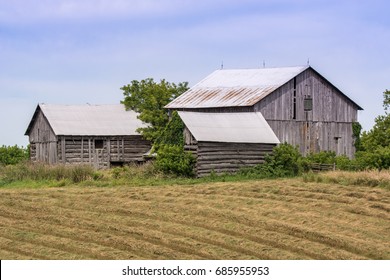 Rural Old Barn Stock Photo 685955953 | Shutterstock