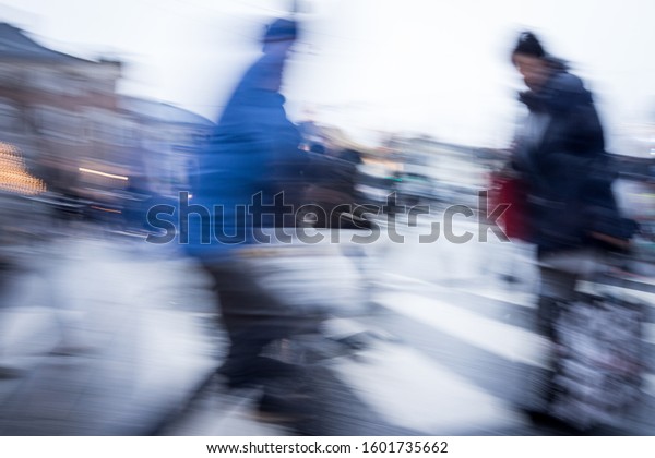 Rush evening hour and\
people in movement
