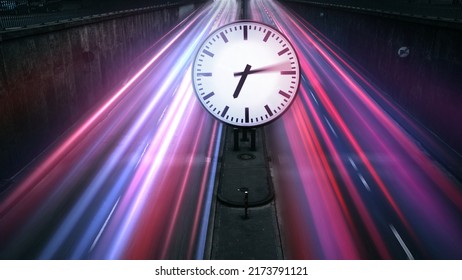 Rush Hour Fast Car Moving Night City And The Clock Spins Fast ,Fast Moving Traffic Drives Moving Fast Light Each Effect Line Light Cg Time Lapse