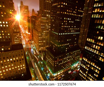 Rush Hour On 42nd Street In New York City 