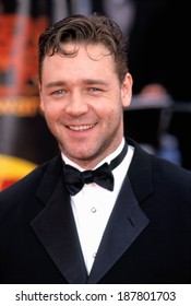 Russell Crowe At The 7th Annual SAG Awards, March 11th, 2001, LA