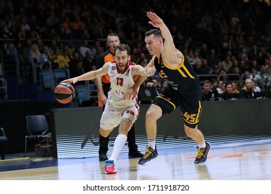 Russia. Moscow Region. Arena Mytishchi. November 14, 2019. Sergio Rodriguez & Dairis Bertans During The Euroleague Basketball Match 2019/2020 Between Khimki (Russia) & Olimpia Milan (Italy)