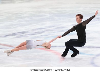 Russia. Saransk. December 22, 2018. Russian Figure Skating Championships-2019. Pairs. Free Skating. Evgenia Tarasova / Vladimir Morozov