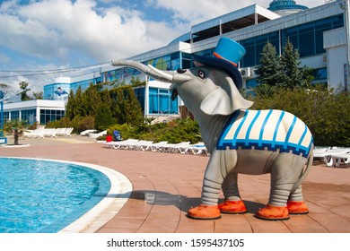 Russia, Sochi, Loo. Aqualoo Water Park. 2019-09-11. Pool Water Park Area, Reactionary Photo. Summer, Rest, Healthy Lifestyle