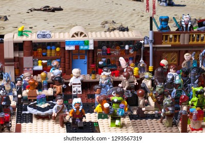 RUSSIAN, SAMARA - JANUARY 24, 2019. LEGO STAR WARS. Minifigures Bar Cantina Mos Eisley On Tatooine