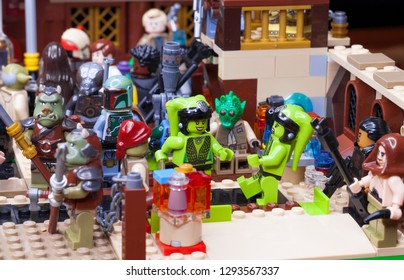 RUSSIAN, SAMARA - JANUARY 24, 2019. LEGO STAR WARS. Minifigures Bar Cantina Mos Eisley On Tatooine