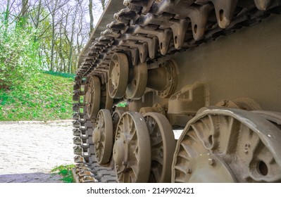 Russian Tank Caterpillar Track Wheels Caterpillar Stock Photo ...