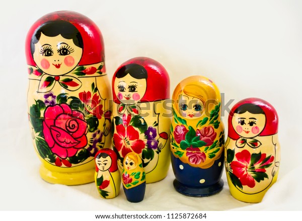 russian wooden dolls