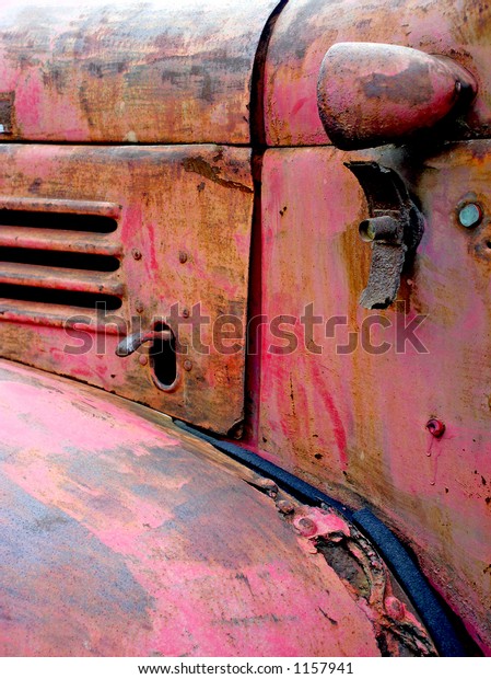 Rusted Car\
Closeup