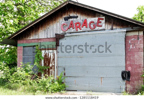 Rusted Garage Afton Oklahoma Usa Route Stock Photo Edit Now