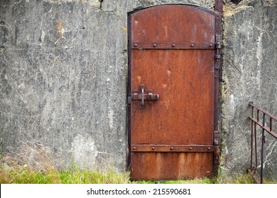 Dungeon Door Images Stock Photos Vectors Shutterstock