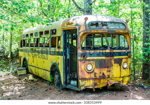 Rusted Out Old School Bus Abandoned Stock Photo (Edit Now) 338353499