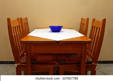 Rustic Old Dining Room Table And Chairs