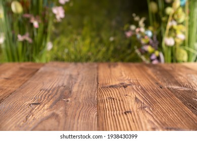 Rustic table background of free space. Shallow depth of focus. Easter theme. 
